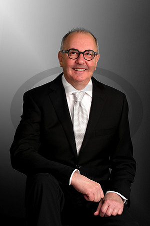 optional Bryon McNeil A71I7739_pp black swipe