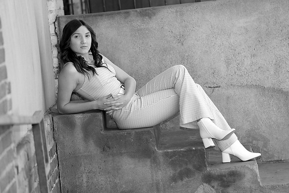 Old Town High School Senior Portrait A71I89