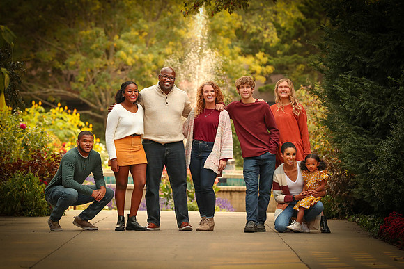 Botanica Fall Family Portrait October afternoon 12414