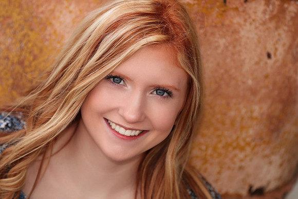 Old Town High School Senior Portrait A71I3056_pp