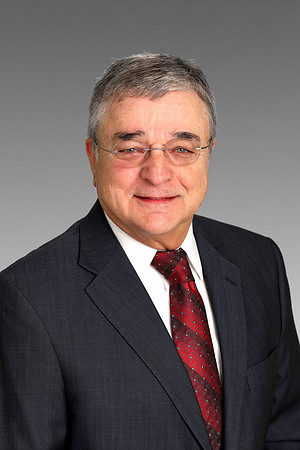Mike Herbert A71I6929_pp gray